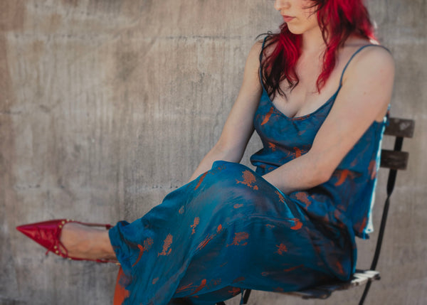 Embossed Silk Pants – Cobalt (M)