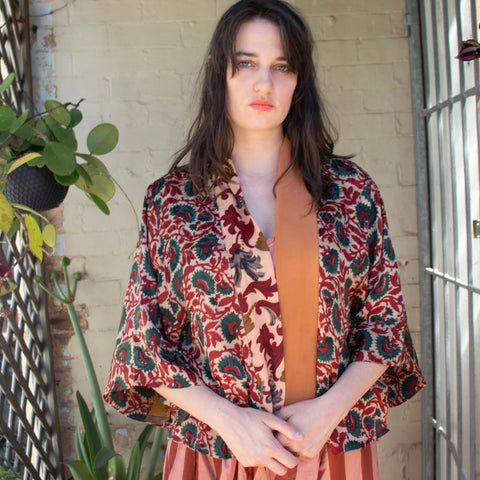 Short Silk Kimono – Lotus