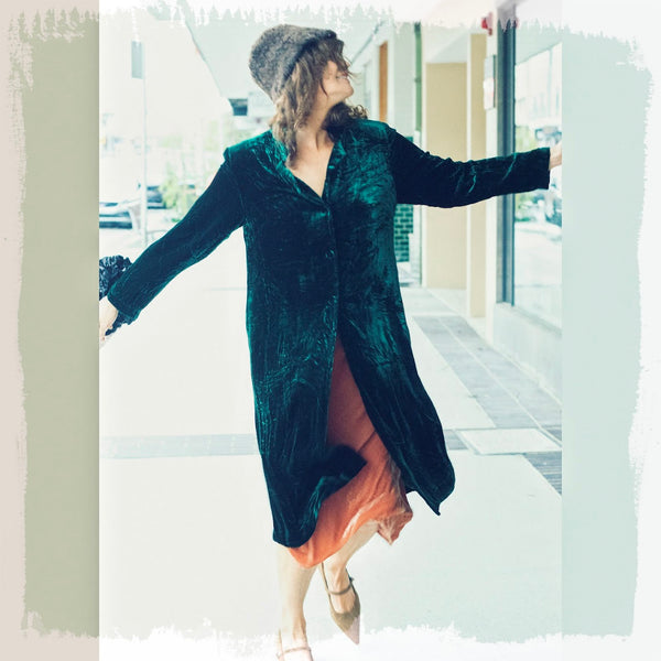Long Velvet Jacket – Forest (L)