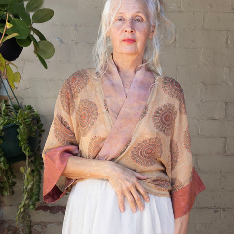 Short Silk Kimono – Mandala