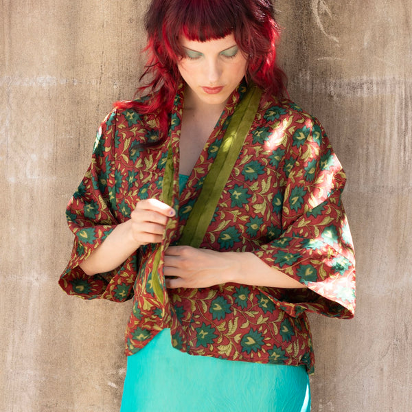 Short Silk Kimono – Autumn