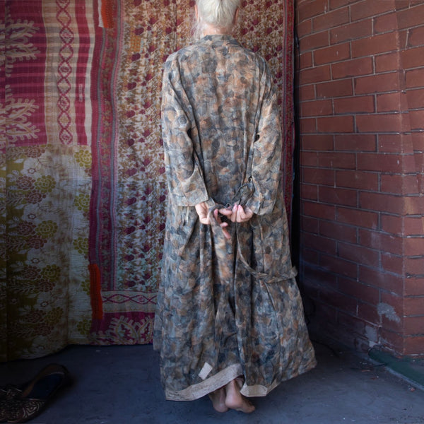 Long Silk Kimono – Sepia