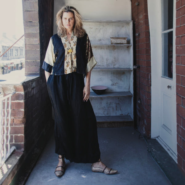 Short Silk Kimono – Sunflower