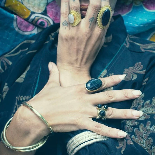 Large Ornate Ring – Silver/Green or Gold/Black