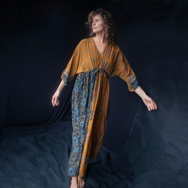 Silk Onoki Dress – Starburst
