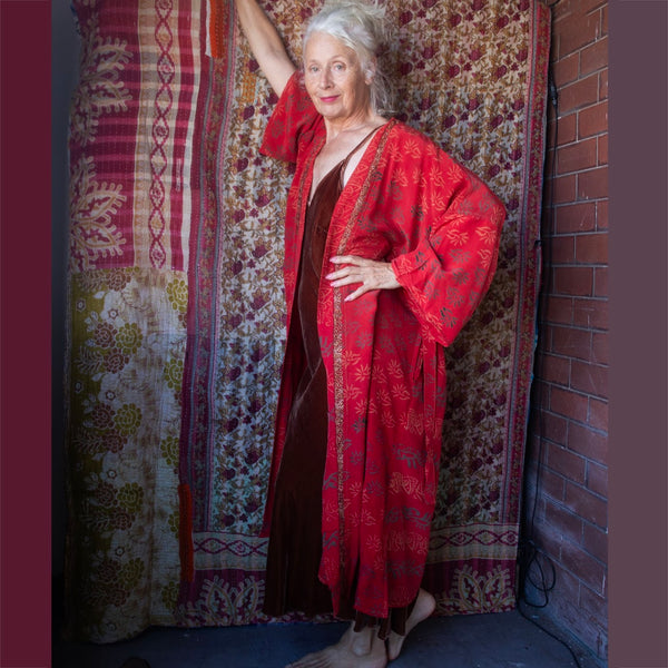 Long Silk Kimono – Scarlet