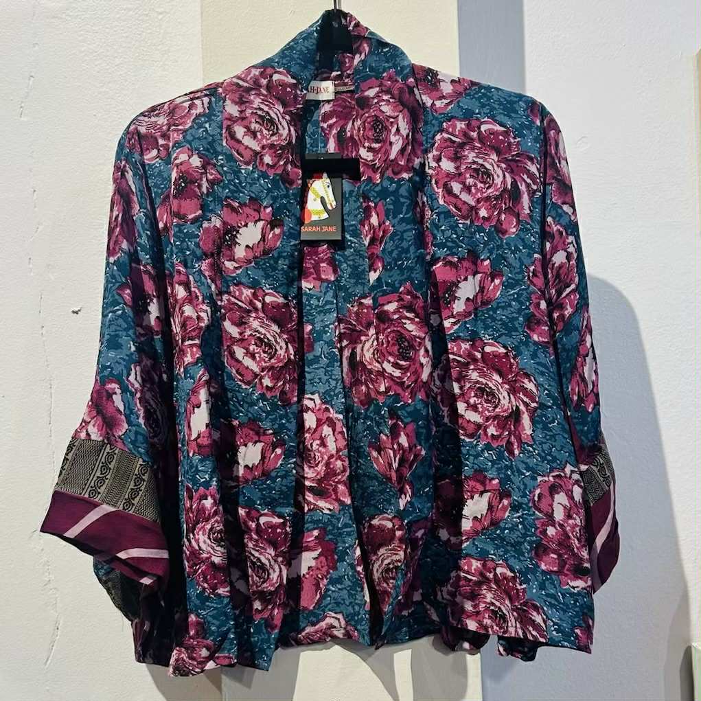 Short Silk Kimono – Dahlia