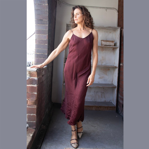 Long Silk Slip – Claret (L/XL)