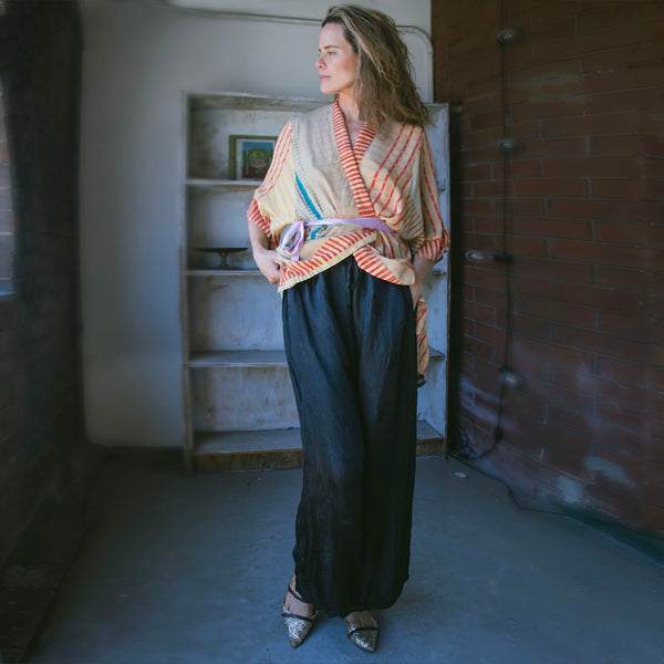 Embossed Silk Pants – Black